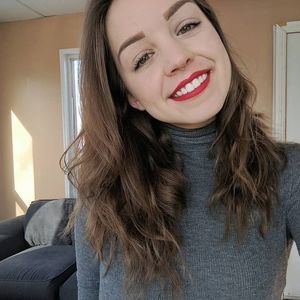 Meet your Posher, Ally